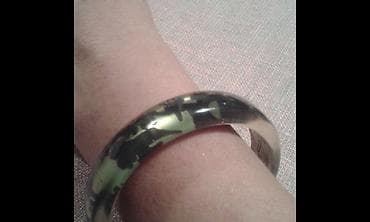 Lighters and accessories: Originalna narukvica kupljena u accessories-radnji. Zlatno-crne — 2