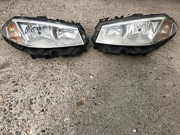 DESNI FAR ZA RENAULT MEGANE OD 2003. DO 2008. GOD