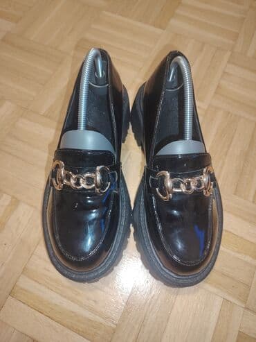 air max 270 black and red: Loafers, 37 — 1