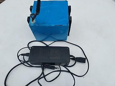 Litijumska baterija sa punjačem - Tip: Li-ion baterijski paket sa