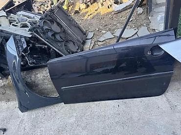 golf 2 vrata: PREDNJA LEVA OPLATA VRATA VW GOLF 5 3VRATA | Oplata vrata golf 5 3v — 1