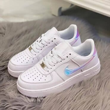 nike air force sa crnim znakom: Nike air force patike

Novo
Brojevi 36 do 46

fb Moja Kupovina 1 — 3