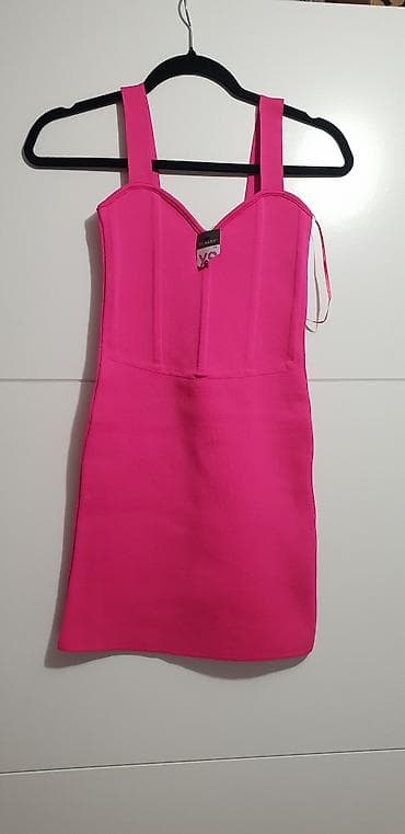 wintro poreklo: Halkina PRIMARK na bratele intenzivno pink boje. - Veličina: XS moze i — 1