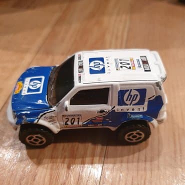 jagodica bobica igracka: ﻿MAJORETTE Mitsubishi Pajero automobilcic igracka sportski dzip. 1/58 — 1