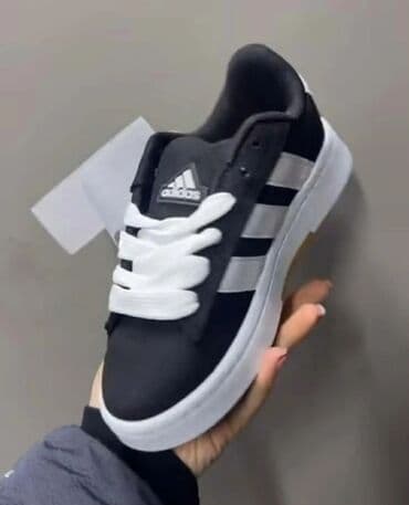 gumene pertle za patike: Patike, Adidas, veličina - 36 — 2