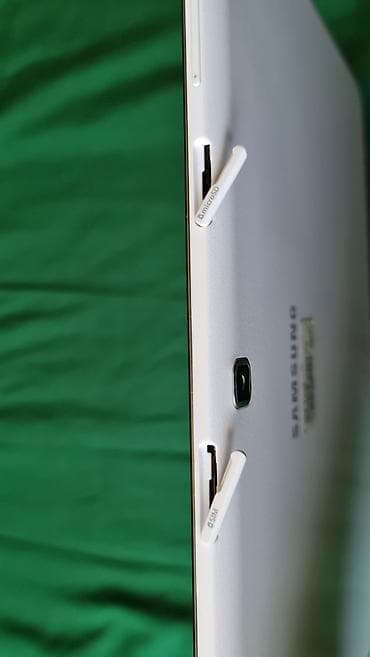 Računarska oprema: Samsung Galaxy Tab 4 10.1 (model SM-T535) – Android tablet sa — 2