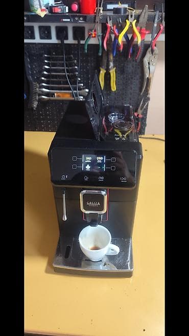 aparat za cedjenje voca: Gaggia Magenta – automatski aparat za kafu Aparat je servisiran — 3
