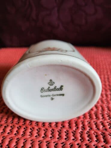 porcelanske solje za caj: Porcelanska nova vazica Eschenbach Bavaria 70te. Visina. 10cm — 7