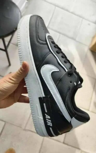 nike air force sa crnim znakom: Patike, veličina - 46 — 1