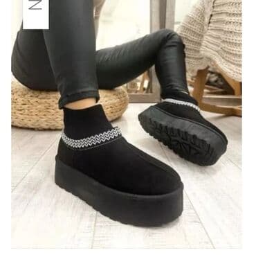 Cipele: Gležnjače, 38 — 1