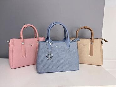 valentino crna torba: Torbe i Rančevi 
3000 din 
A🍒 — 2
