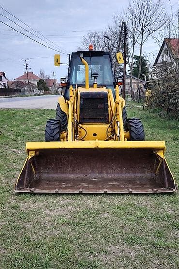 Auto delovi: Na prodaju kombinirka Case 580 (englez), 1991. godište, u perfektnom — 2