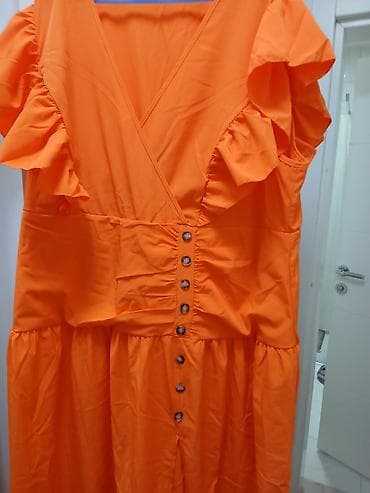 til haljine: Ženska haljina u jarko narandžastoj boji - Kroj: midi dužina — 2