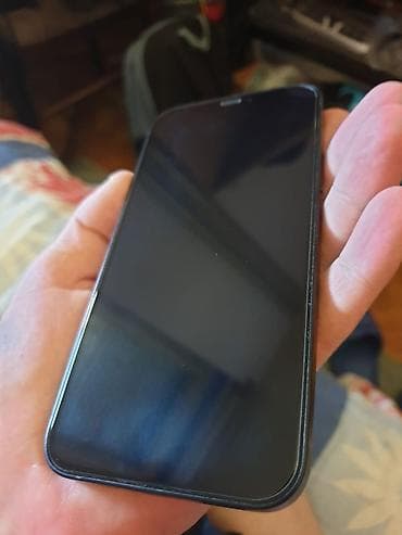 aparat: Iphone 12 super stanje 64 gb 
77% battery health — 7