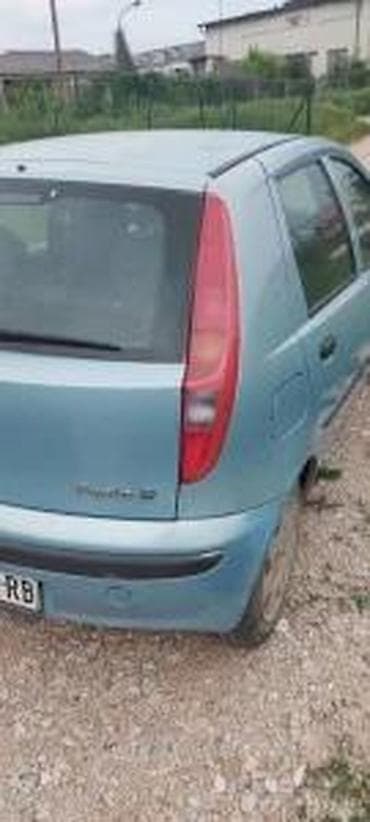 car buy: FIAT PUNTO 2 STOP SVETLO | Celi stopovi za fiat punto 2 5 vrata — 1