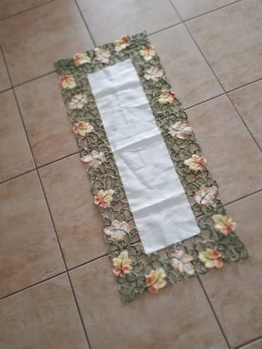kuhinjski element sa sudoperom: Table runner, color - White — 1
