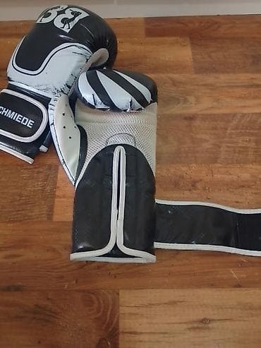 Muzički instrumenti: Rukavice za Boks su donesene iz Nemacke,u odlicnom su stanju sa — 6