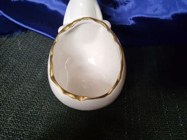 Prateća kuhinjska oprema: Figura nova Nemacka. Figura od glazirane keramike(poput porcelana) — 7