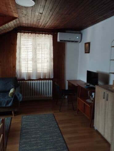 stanovi odzaci: 1 soba — 9