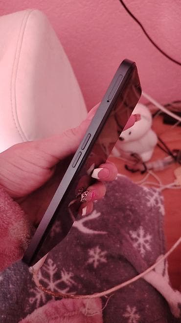 aparat za soda vodu: Realme smartphone – 50 MP AI kamera, ekran sa rupicom i brzim — 7