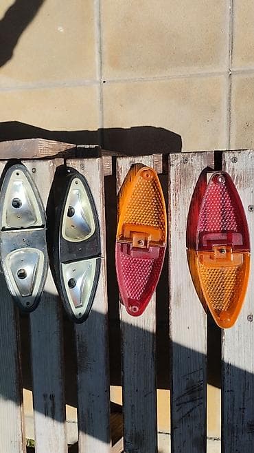 pumpica za ulje: Olsa-torino stop lampe za Zastavin kombi, kompletne obe — 1