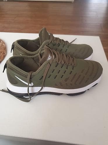 nike air force sive: Stanje kao na slikama dobro očuvane.Sitni tragovi korišćenja.Br42 — 8