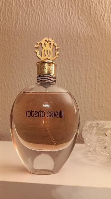 prada torbe original: Roberto Cavalli edp, 75ml
Skoro puna bočica 
Kod 0352
ORIGINAL — 1