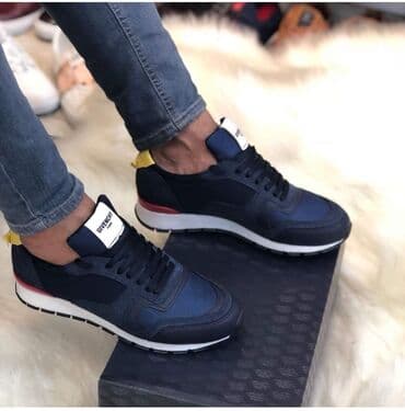 Patike, veličina - 40