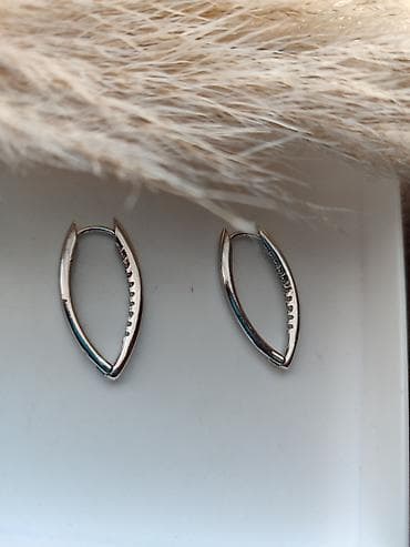 Minđuše: Posrebrene minđuše - Materijal: posrebrena legura, glatko polirana — 3