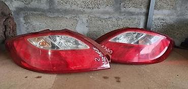 ZADNJE LAMPE STOP SVETLA ZA MAZDA 2