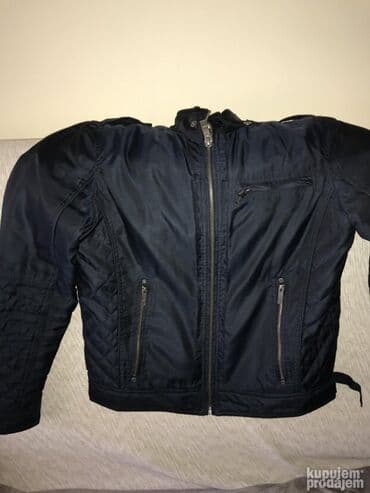 teranova jakne: Original GUESS jakna M Plavosiva boja. Odlicna Ramena 48cm — 1