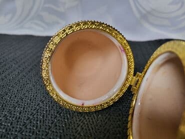 ogledalo sa sijalicama za sminkanje: Figura, bоја - Šareno — 8