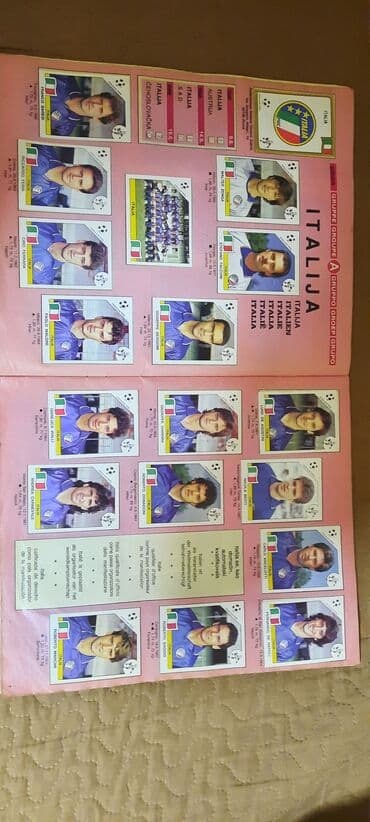 album za sličice: Album Italija 90 popunjen, polovan — 1