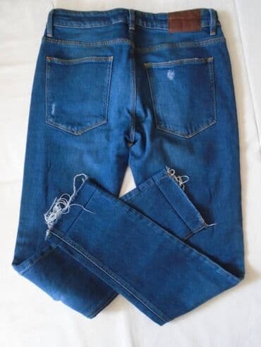 push up pantalone: Bershka farmerke sa cepkanim detaljima, par puta nošene u odličnom — 4