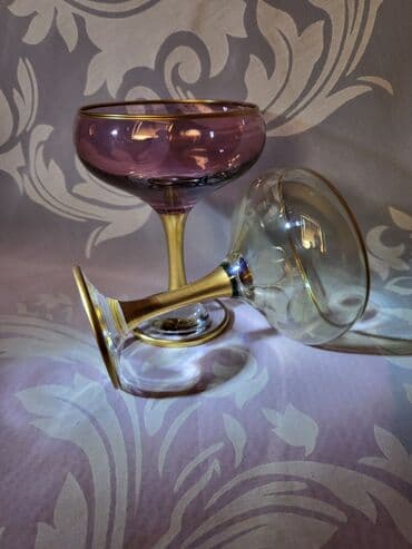 swarovski case za vino cena: Case nove,vintaz za dvoje za poslastice. Case u dve boje,komplet — 8