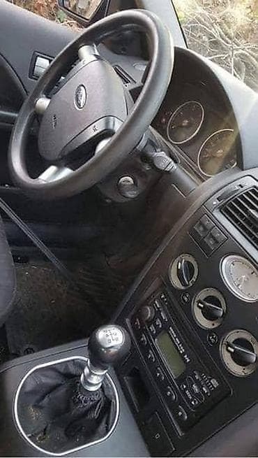 cars buy: ENTERIJER PLASTIKE ZA FORD MONDEO OD 2001. DO 2005. GOD. | FORD — 1
