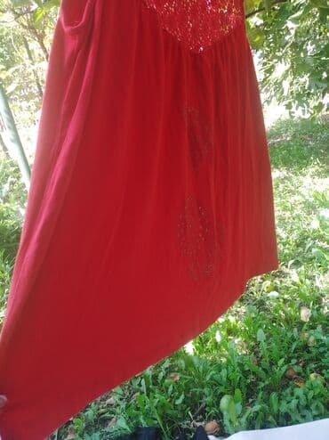 pull and bear suskavac: L (EU 40), Pamuk, Vez, Jednobojni, bоја - Crvena — 1