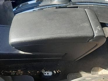 enterijer za ladu nivu: NASLON ZA RUKE ZA VOLKSWAGEN PASSAT B6 | Naslon za ruke za Passata — 1