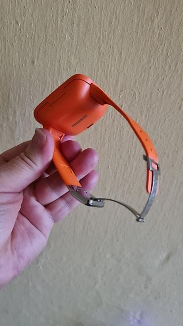 polovno telefoni: Samsung GALAXY Gear – pametni sat, narandžaste boje - Ekran — 4