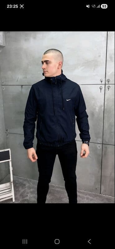 Sportswear: Muška lagana jakna sa kapuljačom - Sportski kroj, zatvaranje na — 10