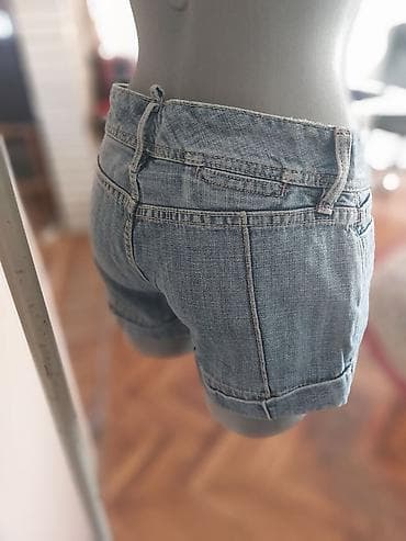 parfemske note: TEKSAS ŠORTS GAP JEANS Teksas šorts, 100% pamuk. Oznaka veličine 4 — 3