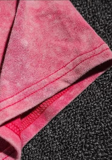 Women's T-shirts and tops: Grafička majica “Back to the 90’s” – retro print, vel. M - Boja — 4