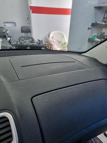 auto pojasevi u boji: AIR BEG VOLANA TABLA POJASEVI ZA ŠKODA FABIA OD 2009. DO 2014. GOD. | — 2