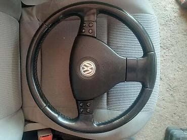VOLAN ZA VOLKSWAGEN PASSAT B6 | Volan mf pasat b6 u extra stanju. Uz