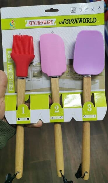 Prateća kuhinjska oprema: Cetkice za glazure. Novo,nekorisceno. Kontakt poziv/viber — 1