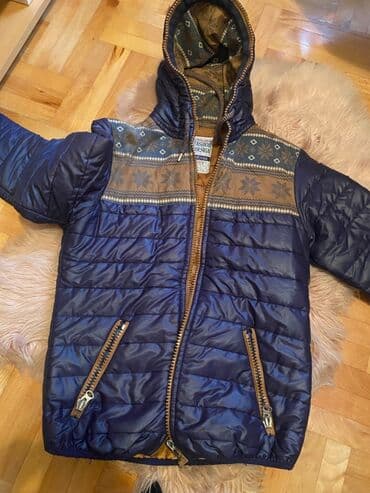pull and bear bomber jakna: Zimska jakna 2500 din — 2