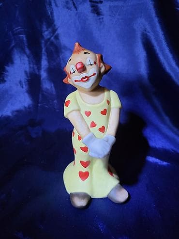 porcelanske figure prodaja: Goebel nova figura Bopov porcelanska iz 90ih.godina. Nemacka figura — 1