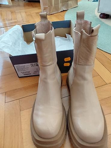 Ženska obuća: Ženske STEFANO kožne gležnjače – bež - Model: Chelsea gležnjače sa — 2