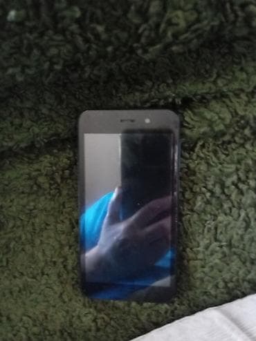 ajkula antena za auto: Wiko Y52 – kompaktan 4G Android telefon - Model: Wiko Y52 (označeno — 1
