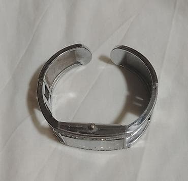 geneva satovi: Ženski kvarcni ručni sat – bangle narukvica - Kućište i narukvica u — 3